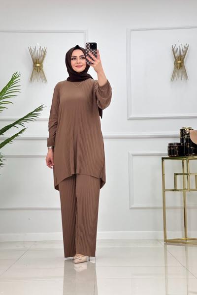 Yeşim Takım Kahverengi